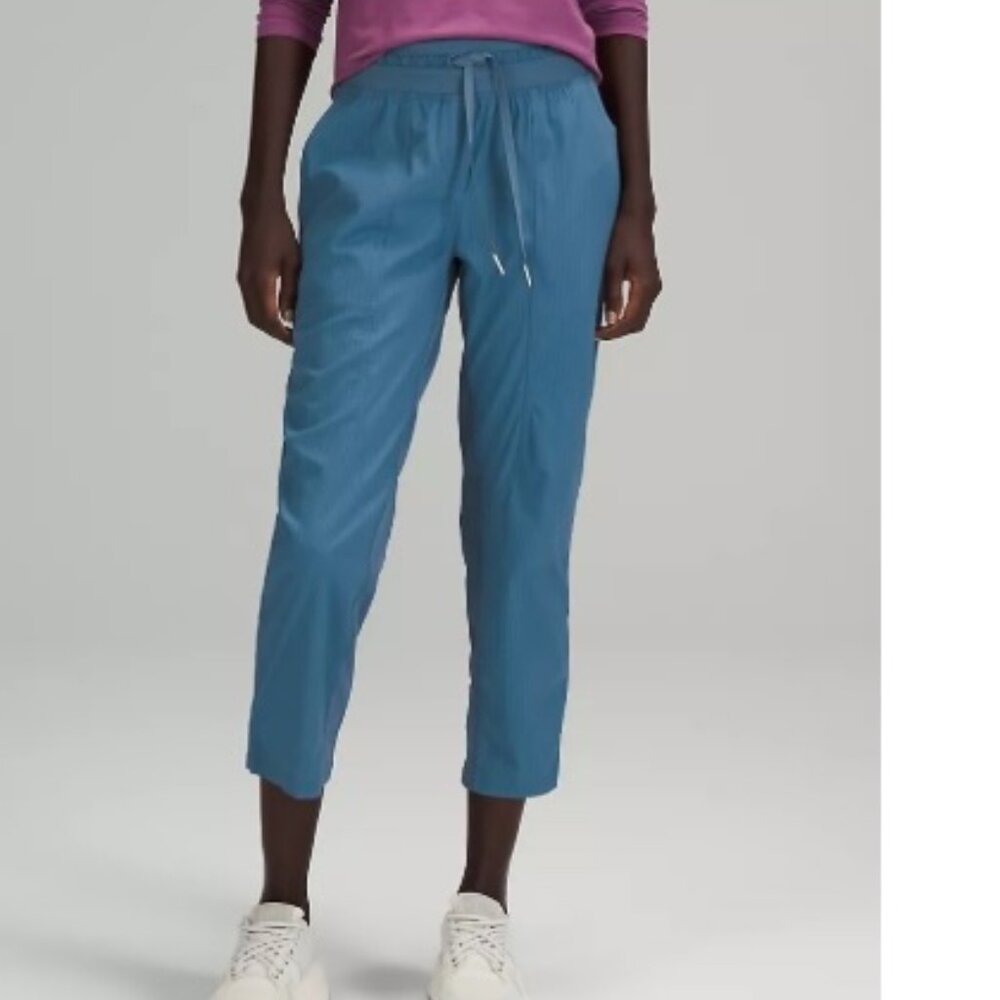 Lululemon Dance Studio Mid-Rise Cropped Pants